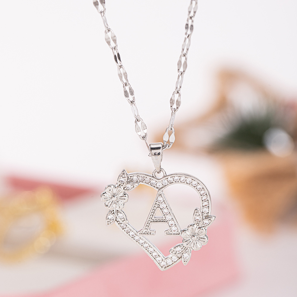 Event Z - Romantic Flower Love Heart Pendant 26