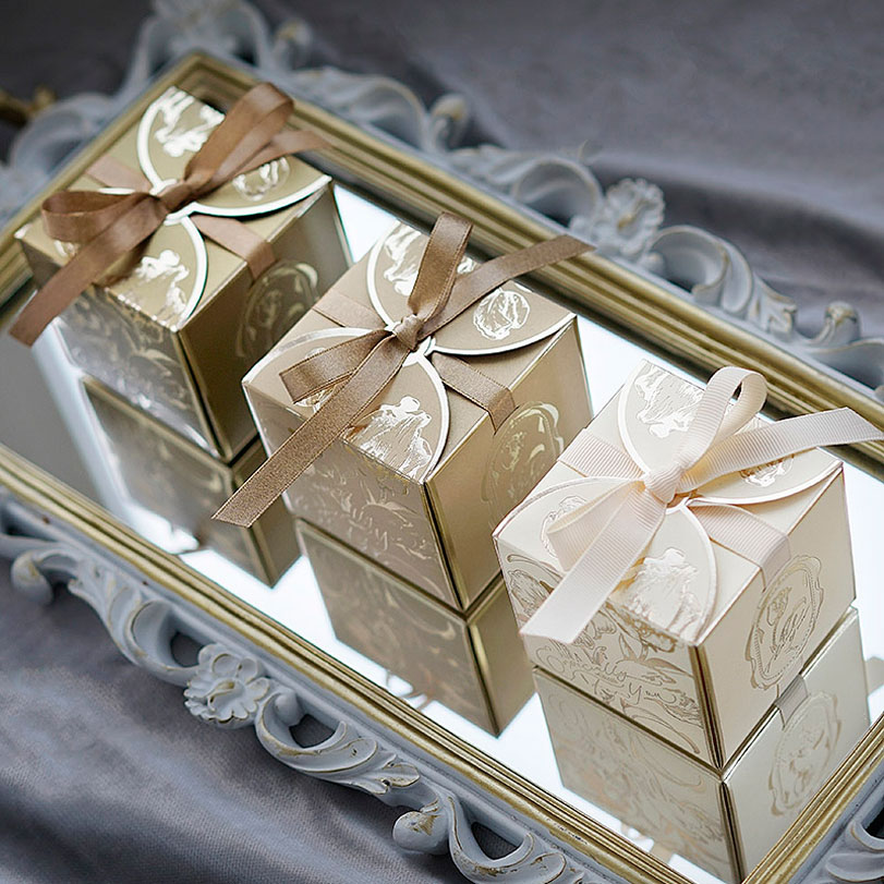 Square Paper Gift Boxes with R - огляд і ціна Event Party Box