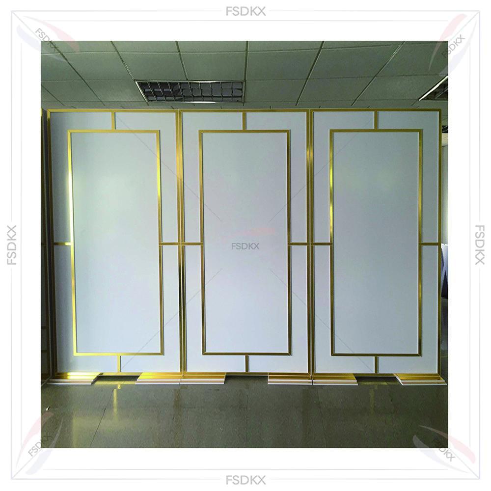 Shiny Gold Party Supplies Back - огляд і ціна Event Party Supply Rental
